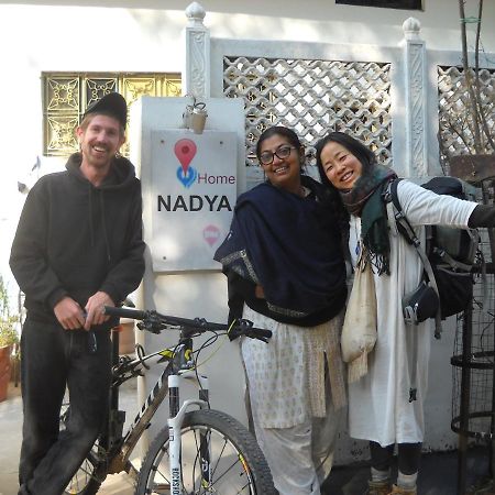 Nadya Homestay For Female & Family Jaipur Ngoại thất bức ảnh
