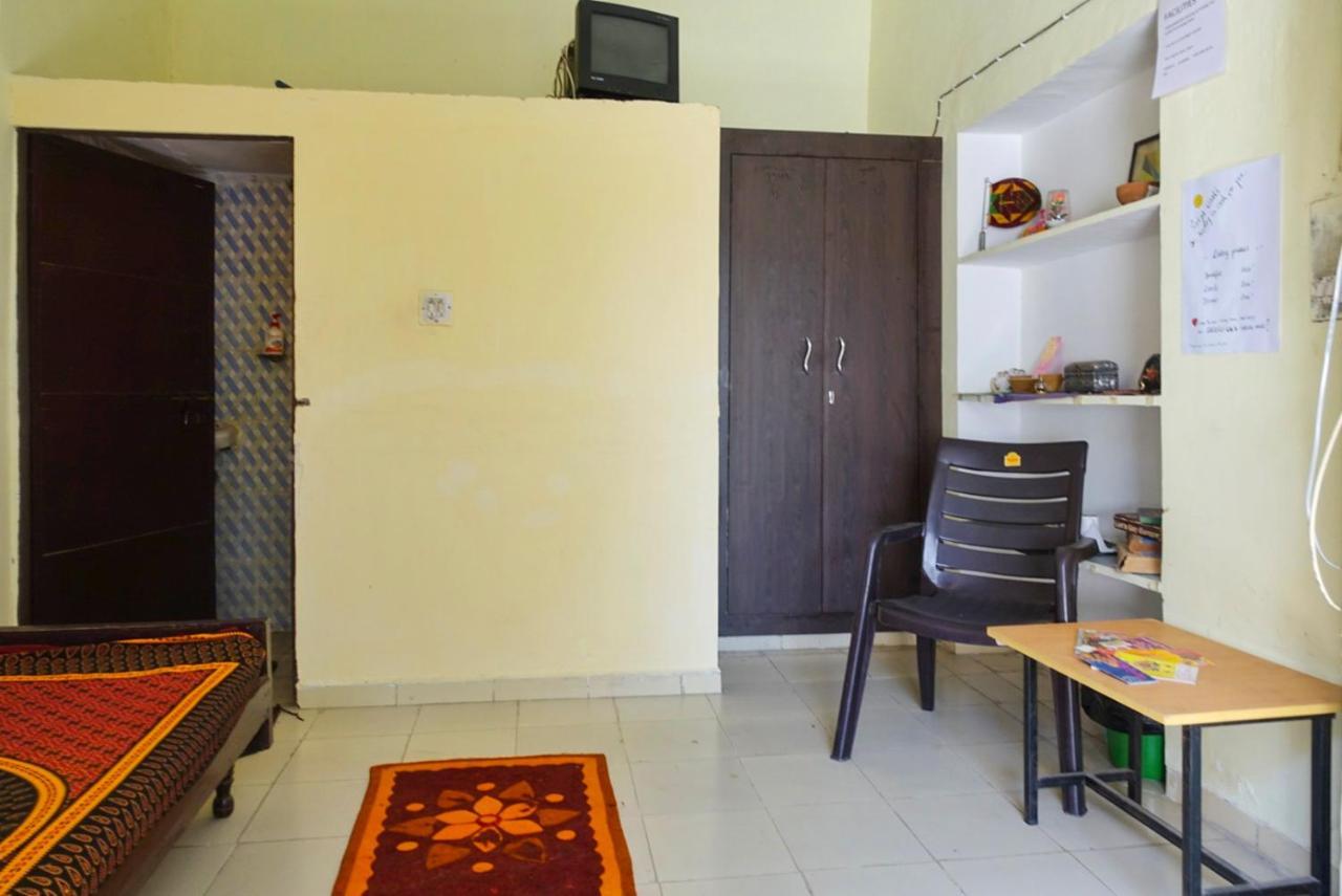 Nadya Homestay For Female & Family Jaipur Ngoại thất bức ảnh