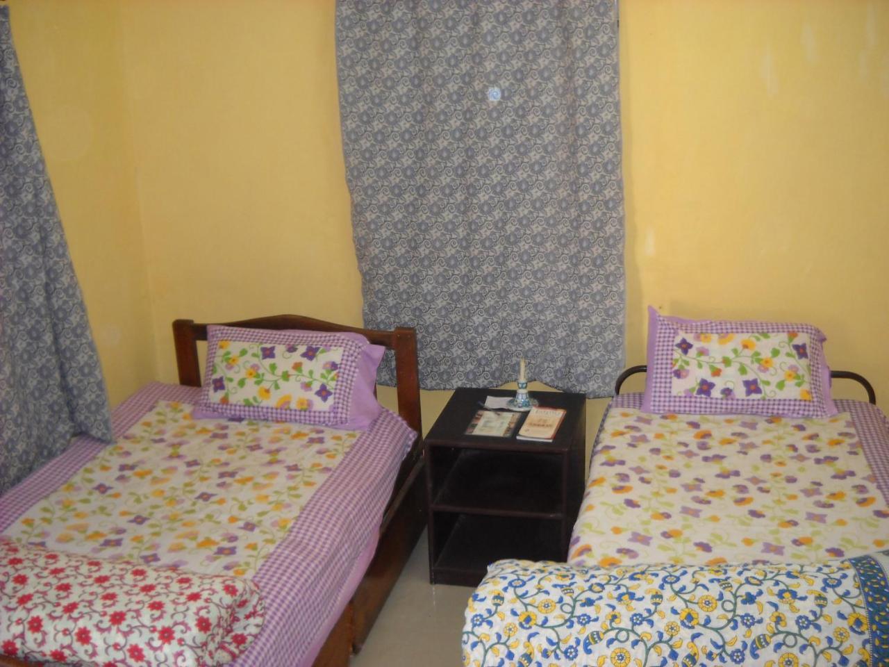 Nadya Homestay For Female & Family Jaipur Ngoại thất bức ảnh
