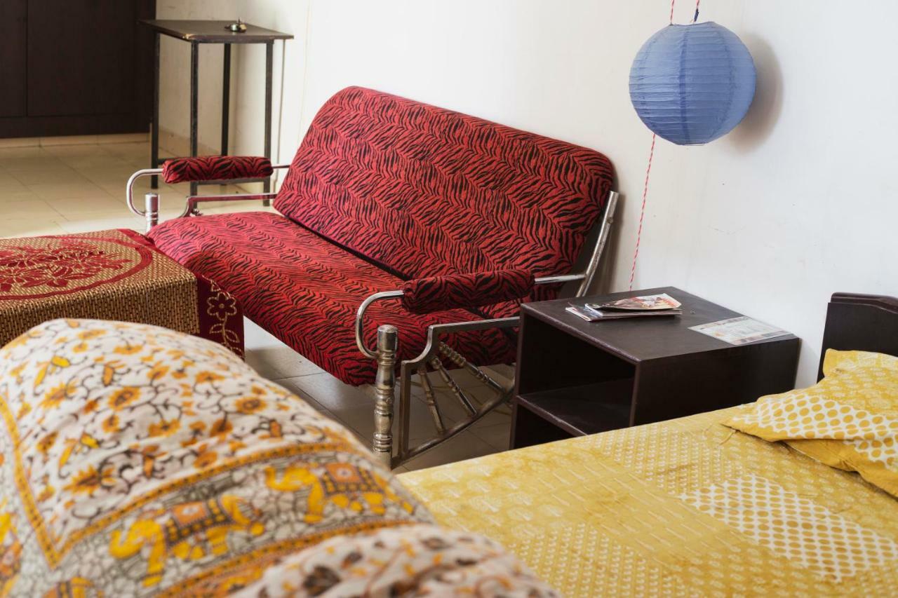Nadya Homestay For Female & Family Jaipur Ngoại thất bức ảnh