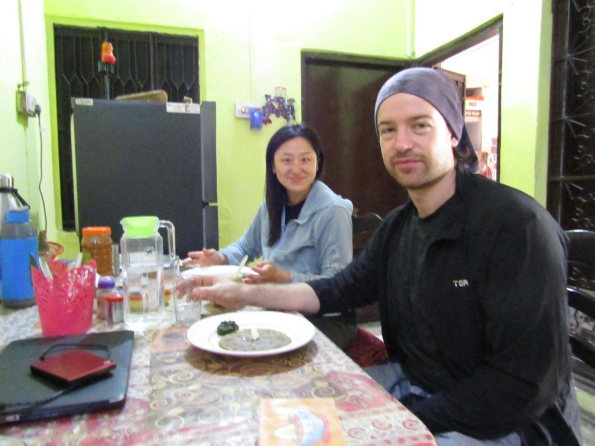 Nadya Homestay For Female & Family Jaipur Ngoại thất bức ảnh