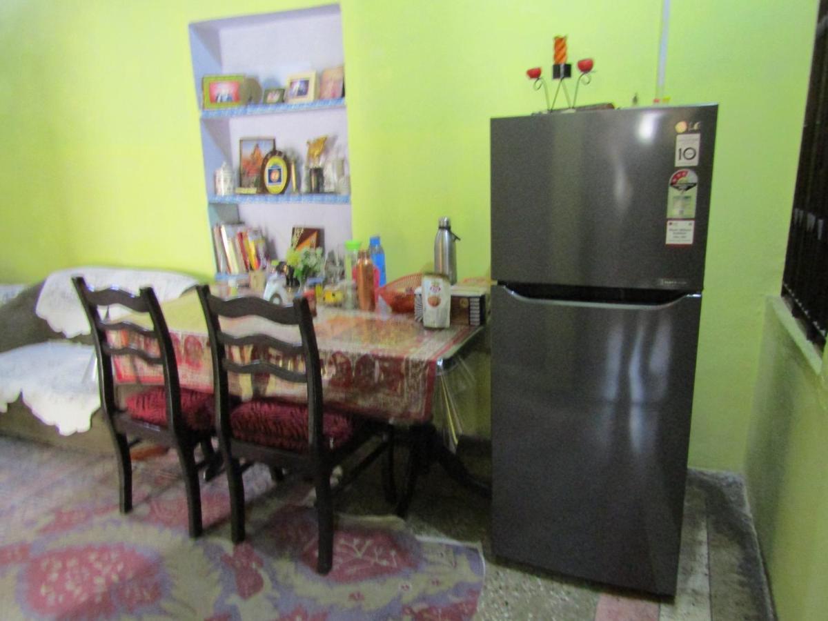 Nadya Homestay For Female & Family Jaipur Ngoại thất bức ảnh